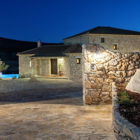 Villa Meralia Anafonítria المظهر الخارجي الصورة