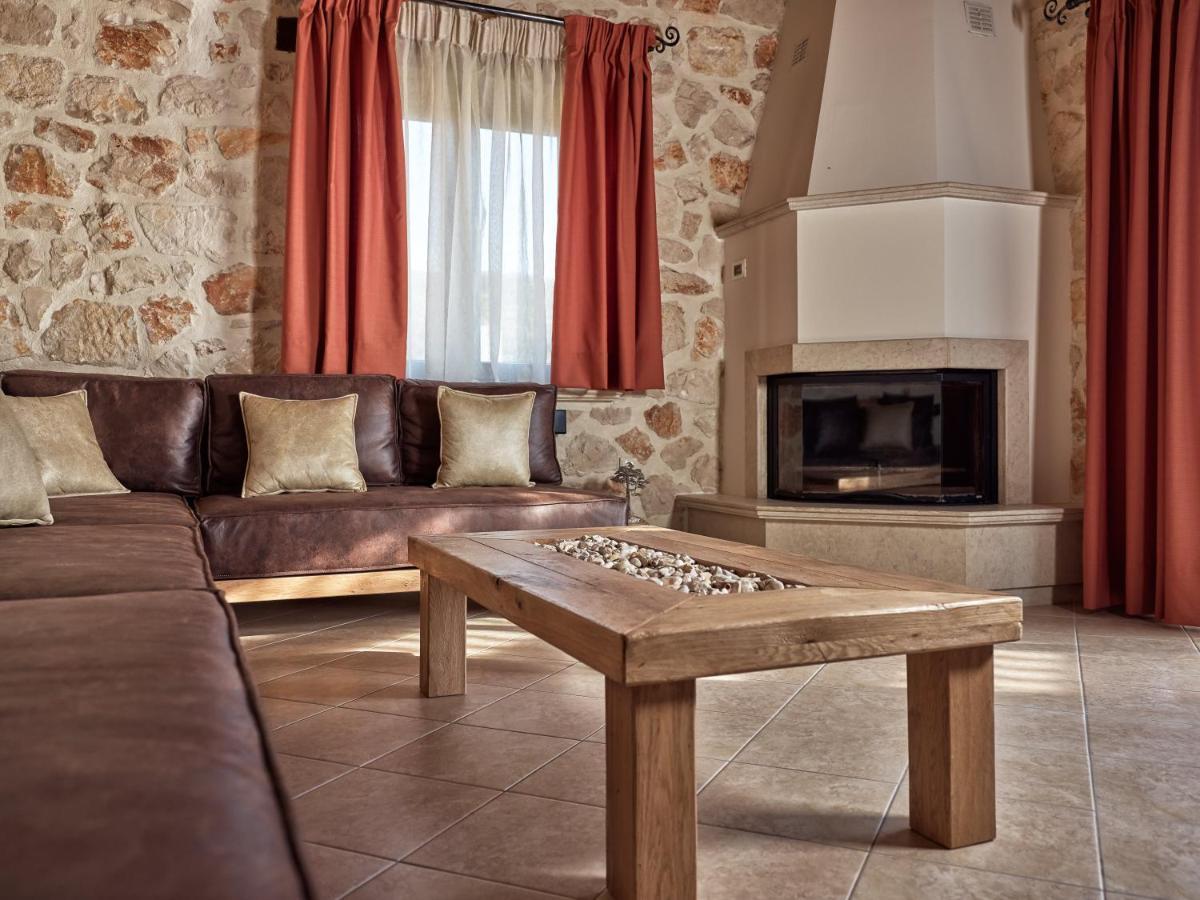 Villa Meralia Anafonítria المظهر الخارجي الصورة