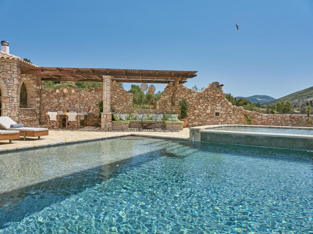 Villa Meralia Anafonítria المظهر الخارجي الصورة